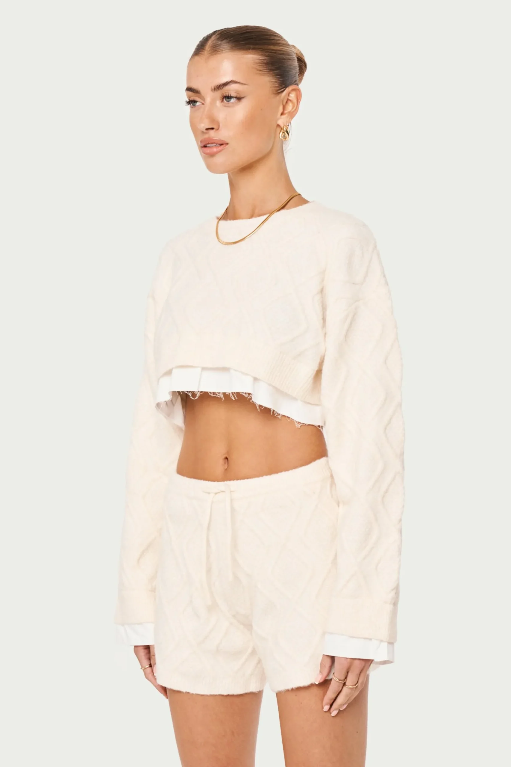 cable_knitted_cropped_swe_4.webp The Couture Club Cable Knitted Cropped Sweater